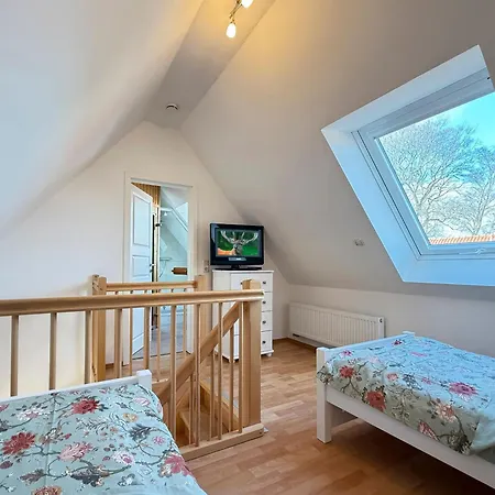 Oeresundhus 3 Apartman *